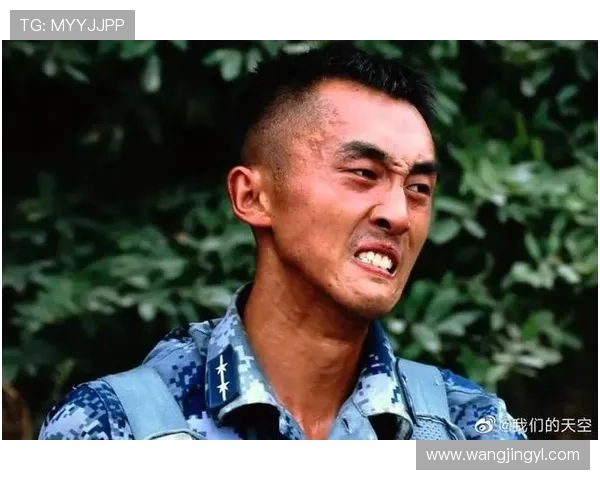 《历史的天空》:那片曾经照亮我们的天空,今日依旧璀璨 《历史的天空》:那片曾经照亮我们的天空,今日依旧璀璨